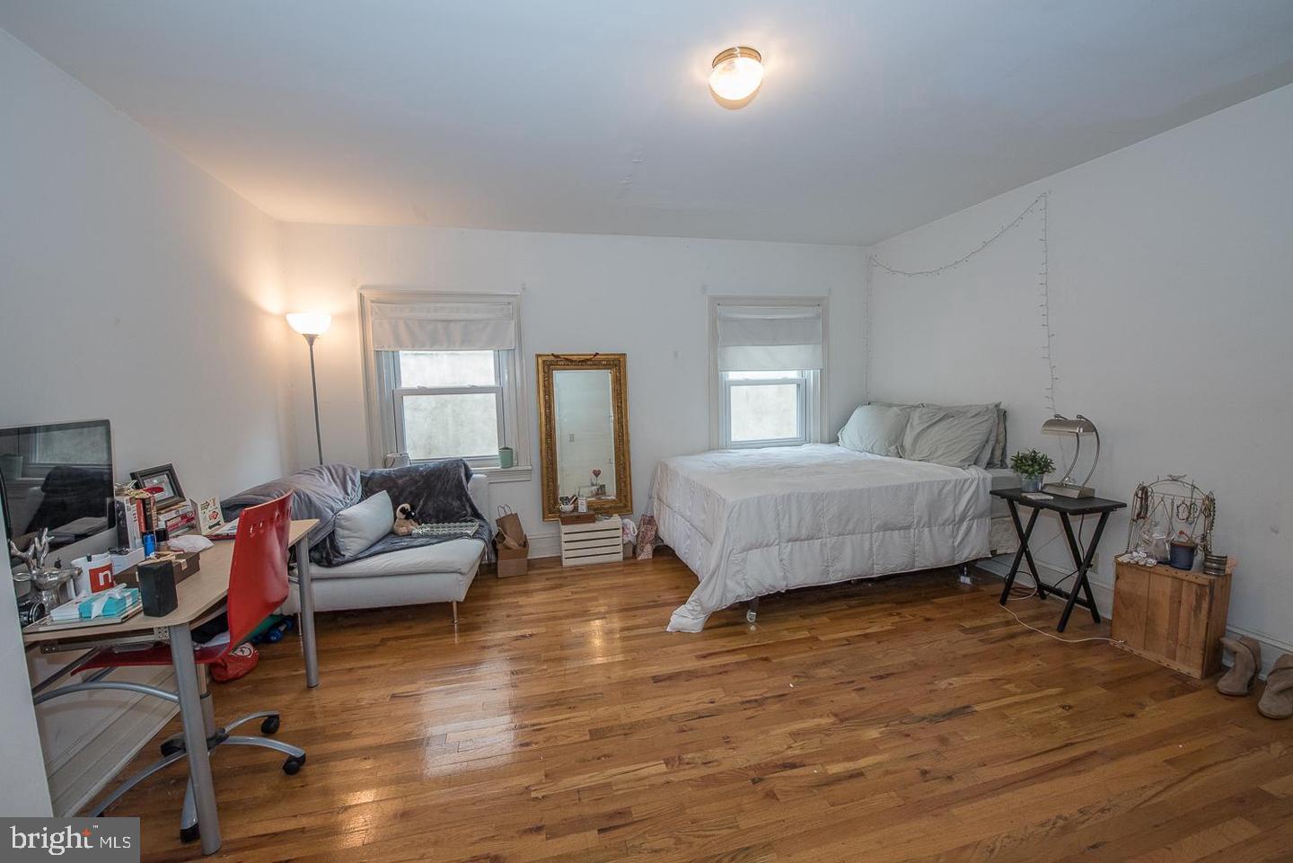 ART MUSEUM AREA - Residential Lease