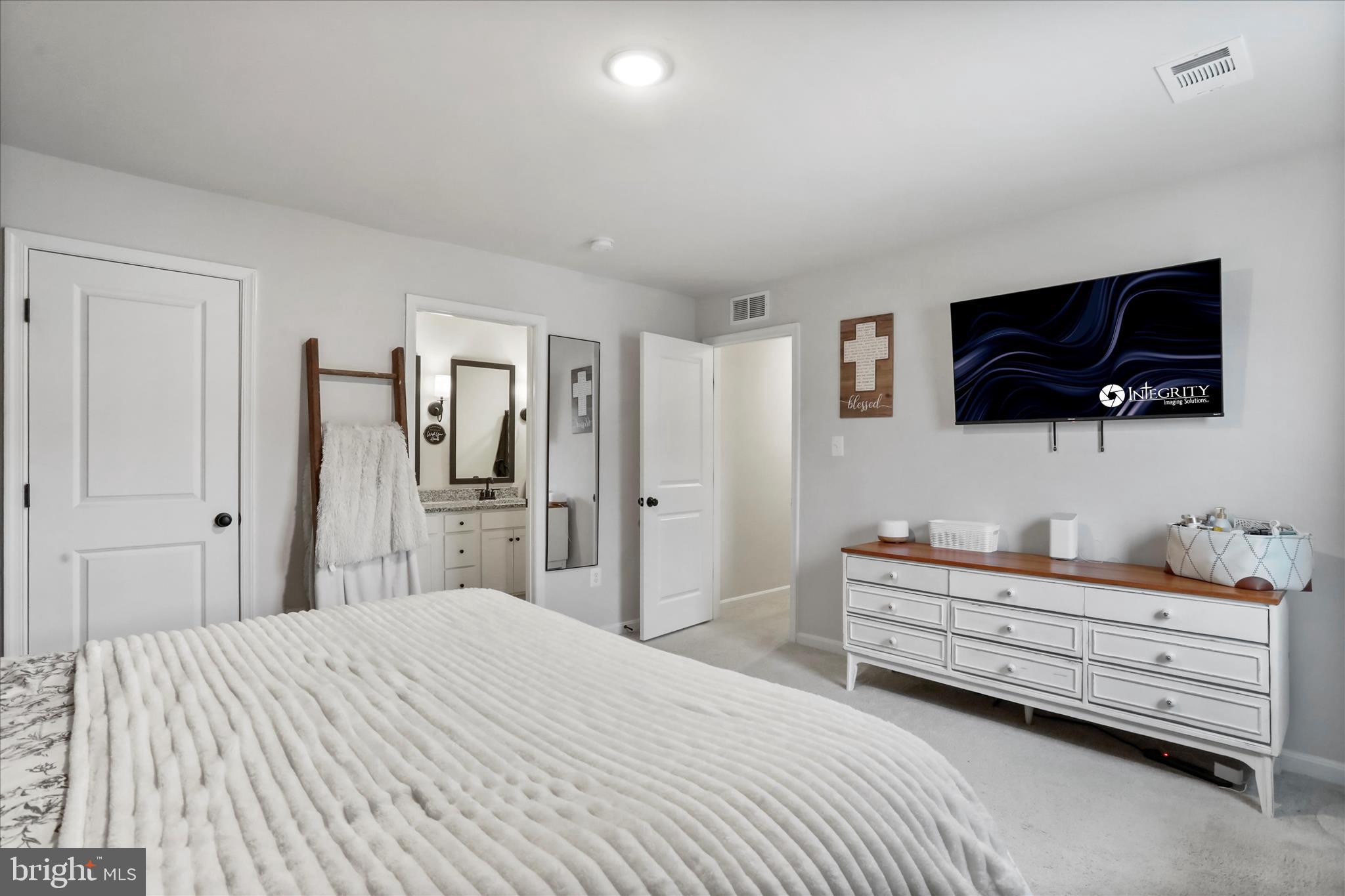 DILLON FARM - Residential