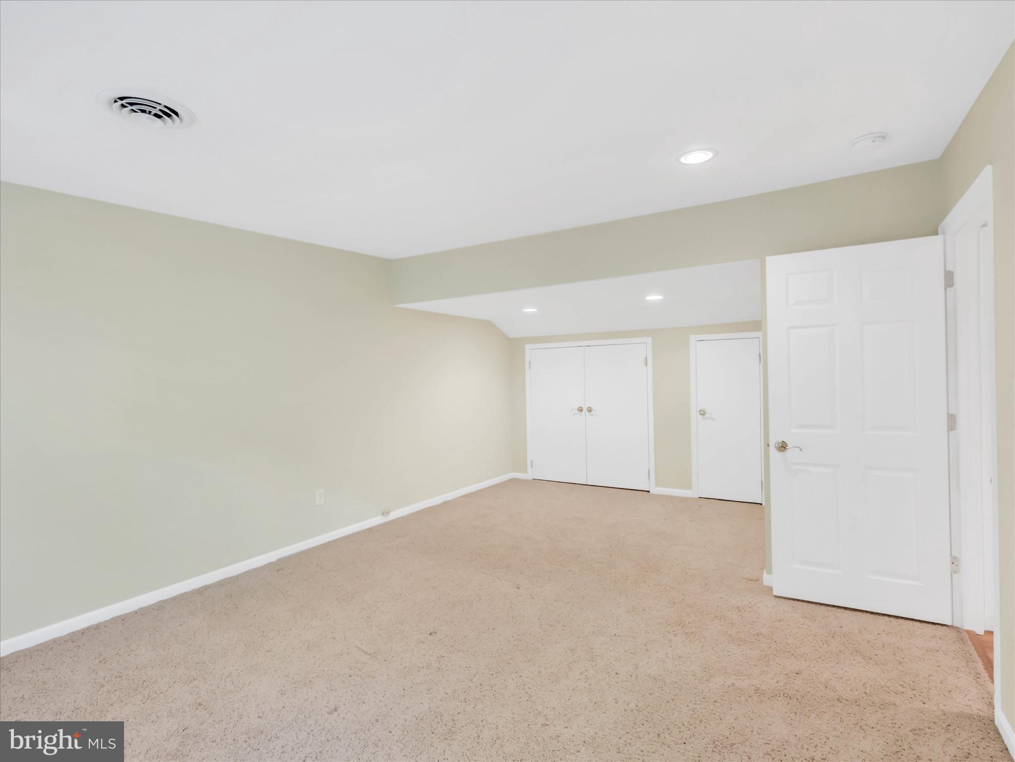POTOMAC STATION - Residential