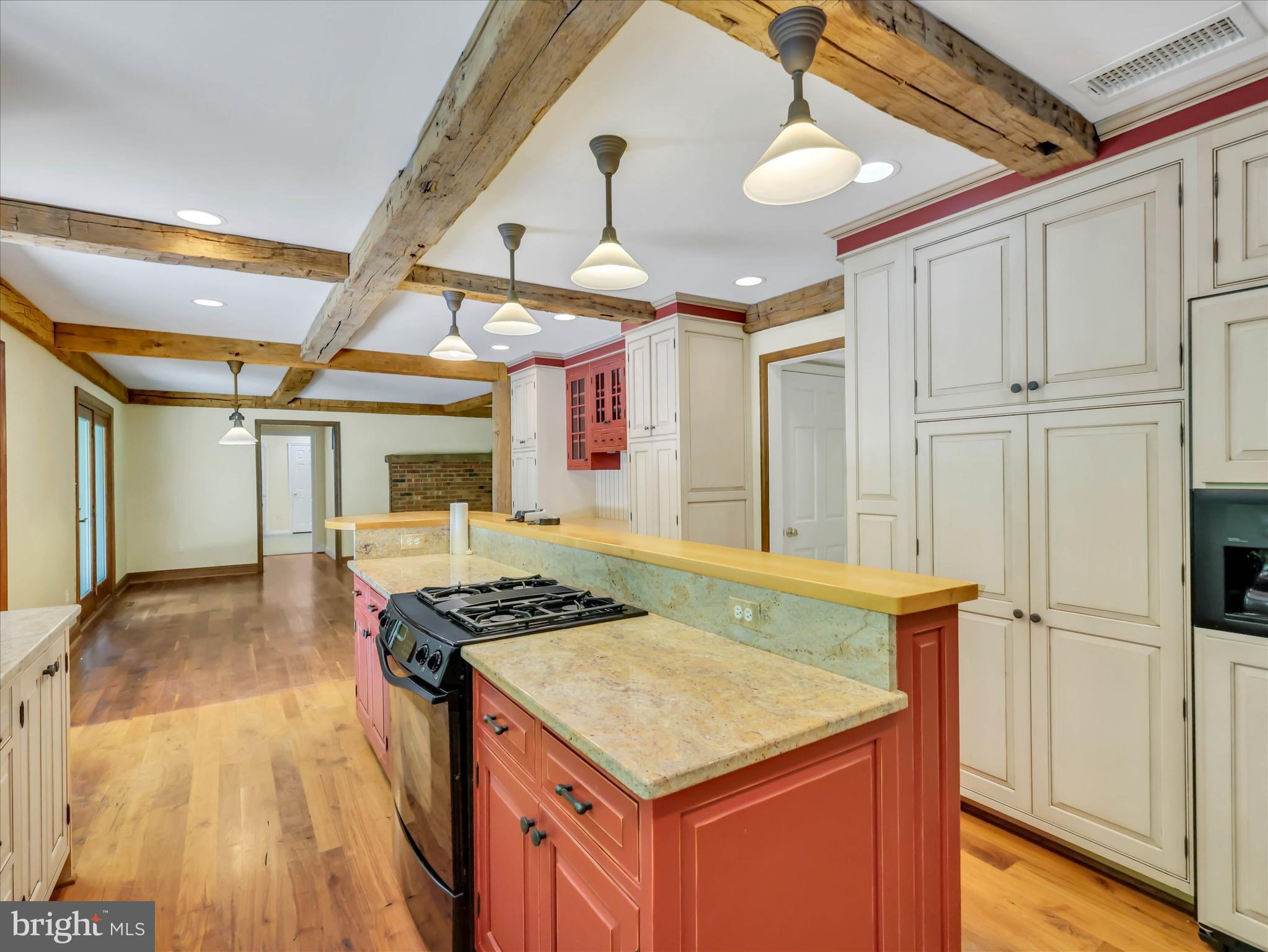 POTOMAC STATION - Residential
