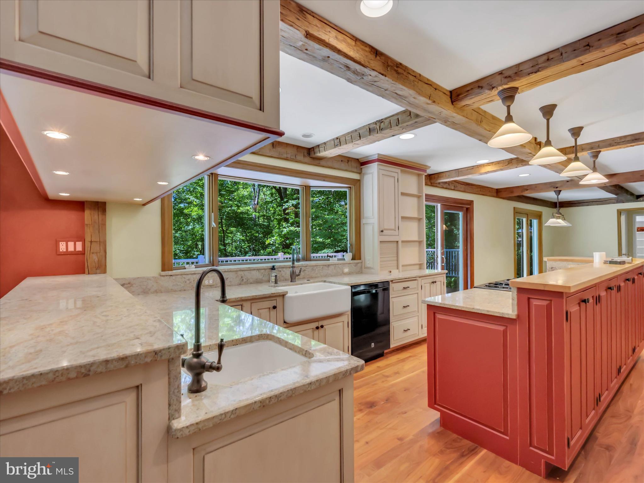 POTOMAC STATION - Residential