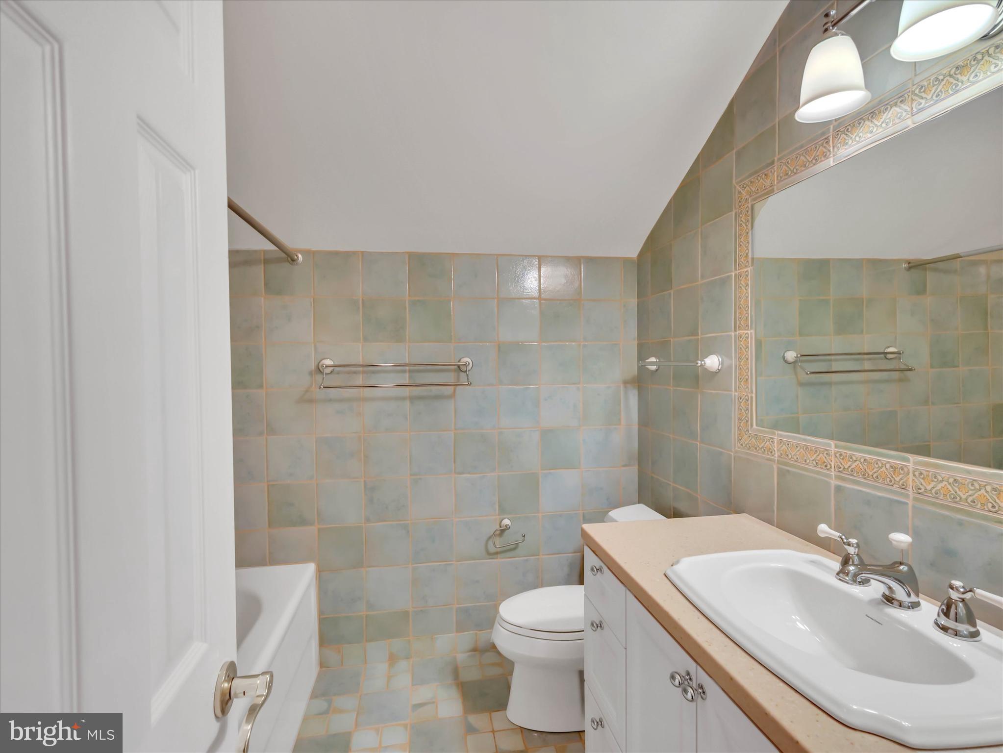 POTOMAC STATION - Residential