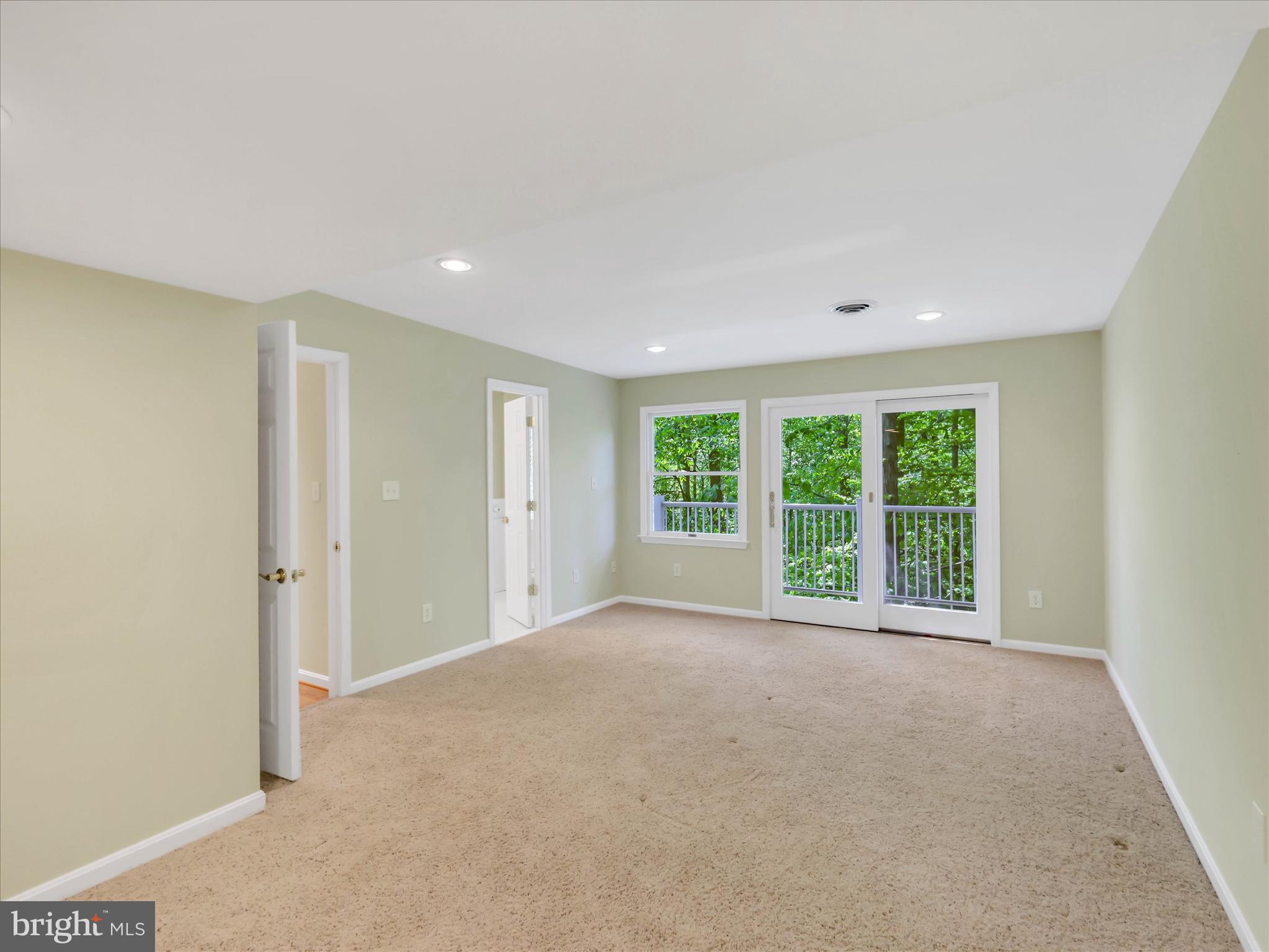 POTOMAC STATION - Residential