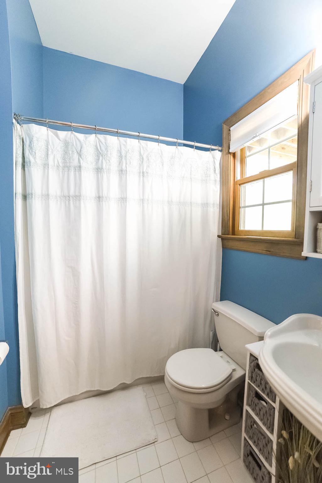 WHITE OAK - Residential