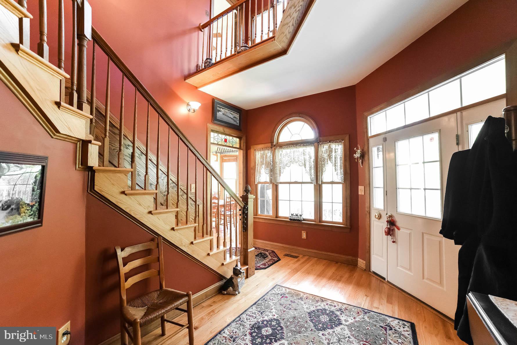 WHITE OAK - Residential