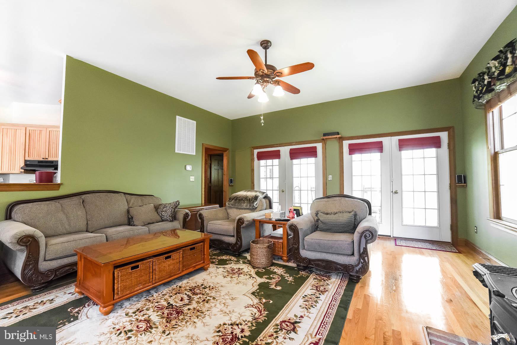 WHITE OAK - Residential