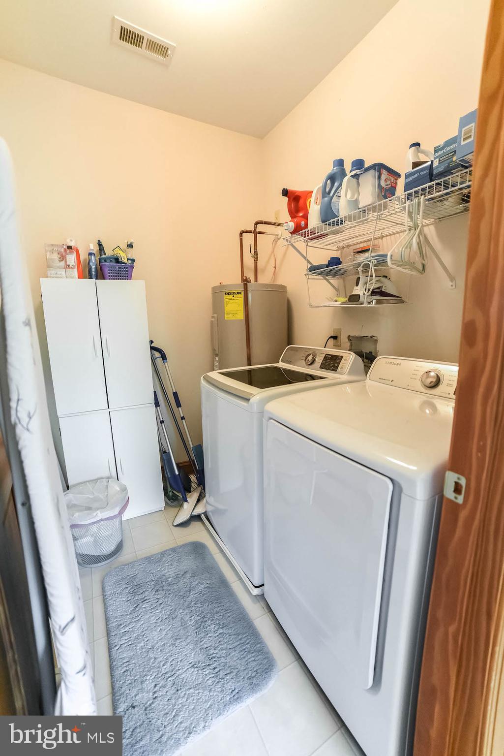 WHITE OAK - Residential