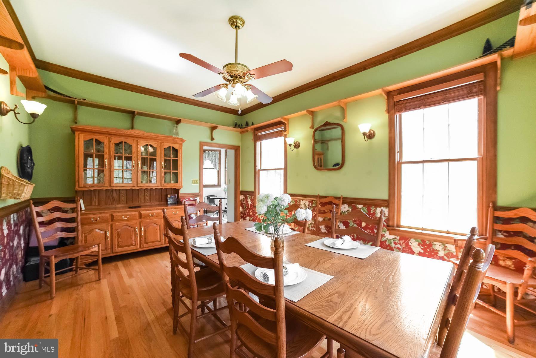 WHITE OAK - Residential