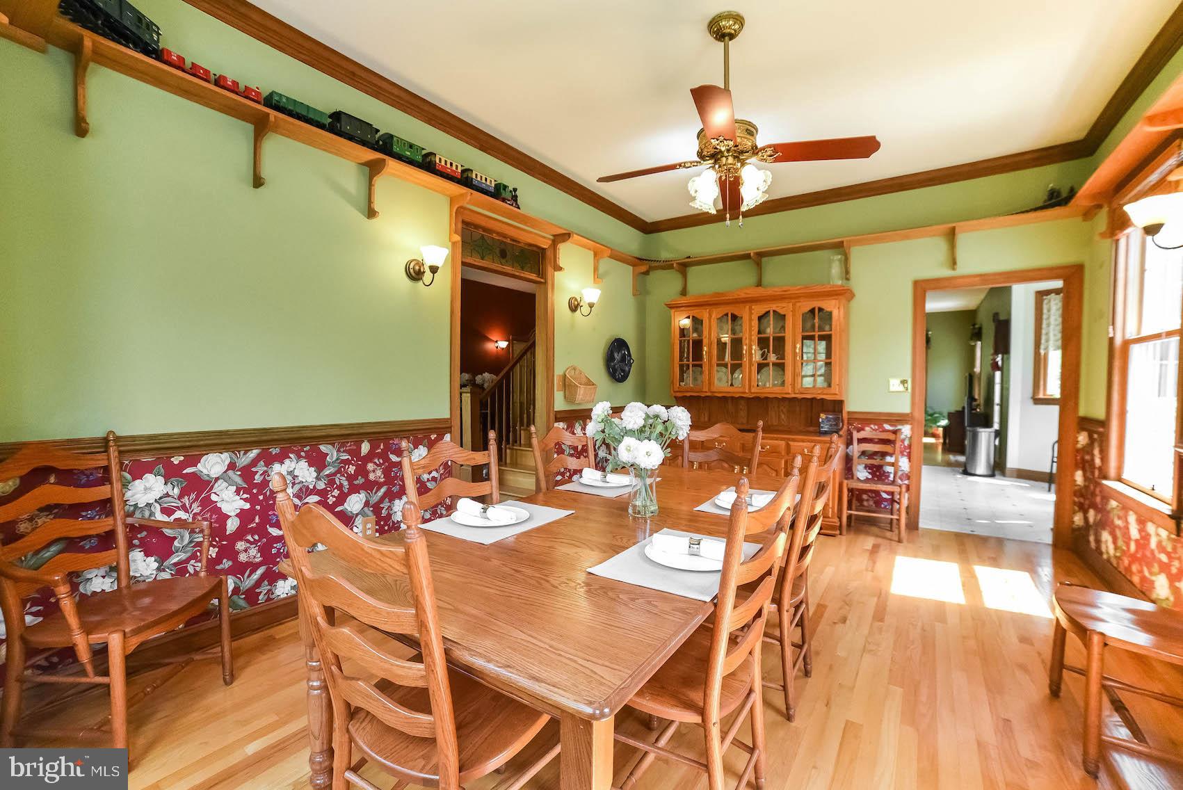 WHITE OAK - Residential