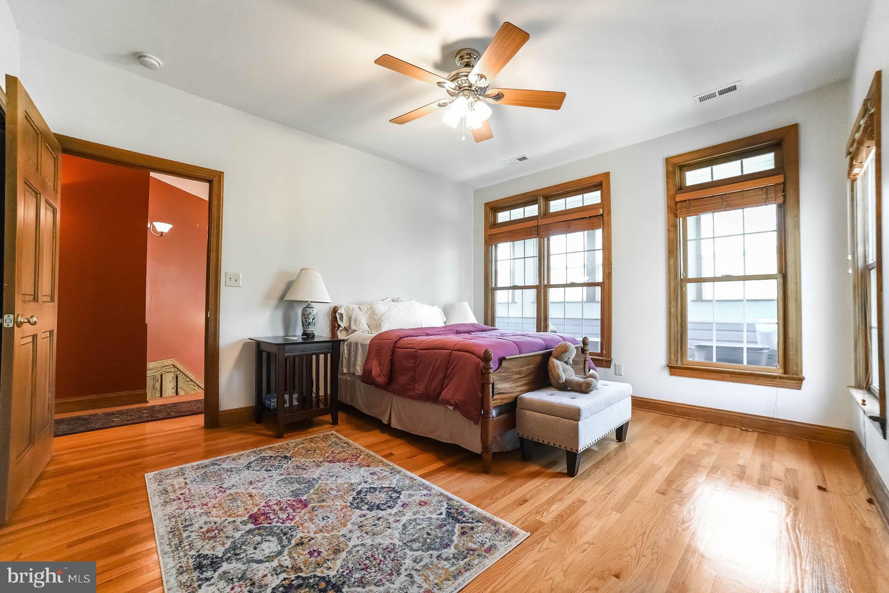 WHITE OAK - Residential