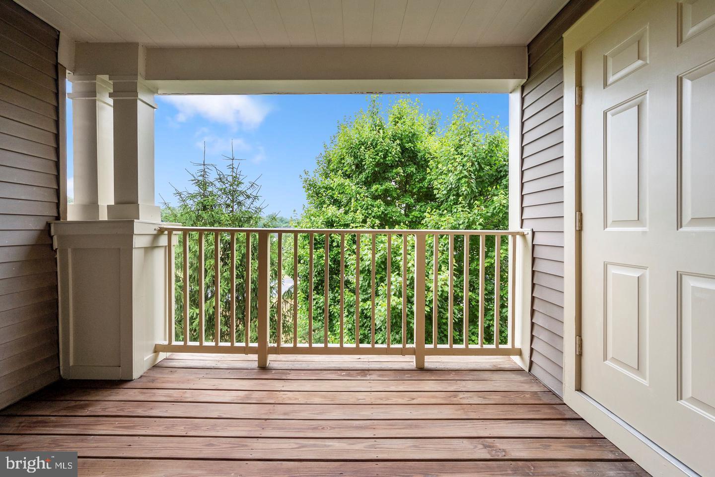 STONERIDGE CONDOMINIUMS - Residential