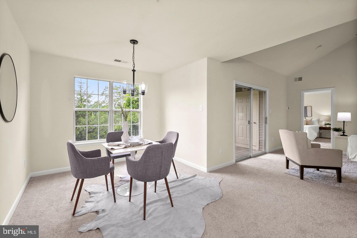 STONERIDGE CONDOMINIUMS - Residential