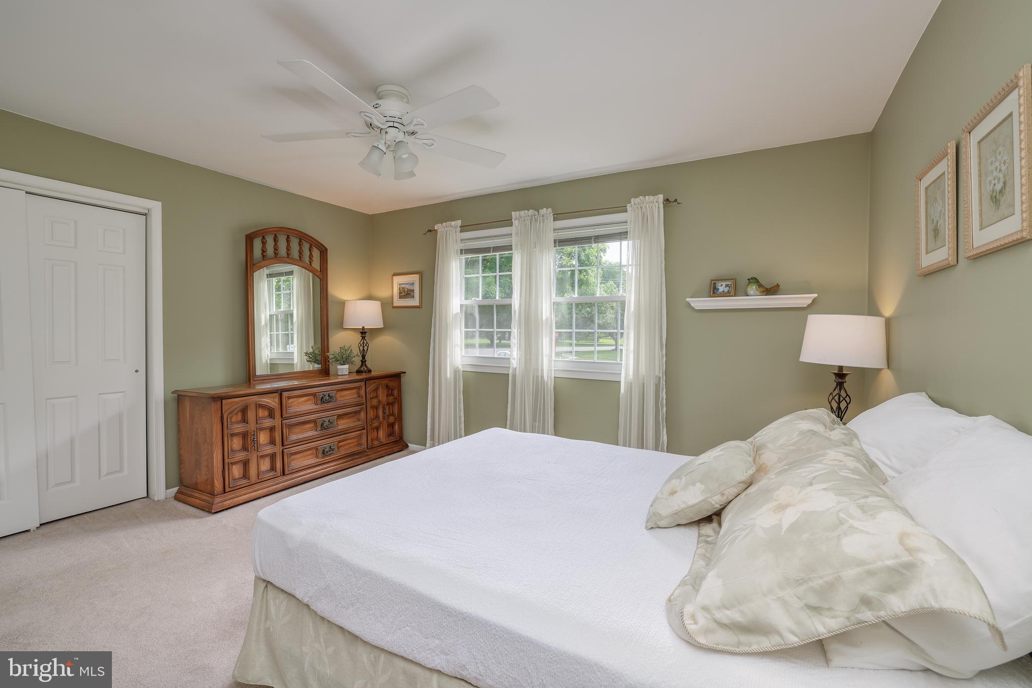 QUEENS GRANT - Residential