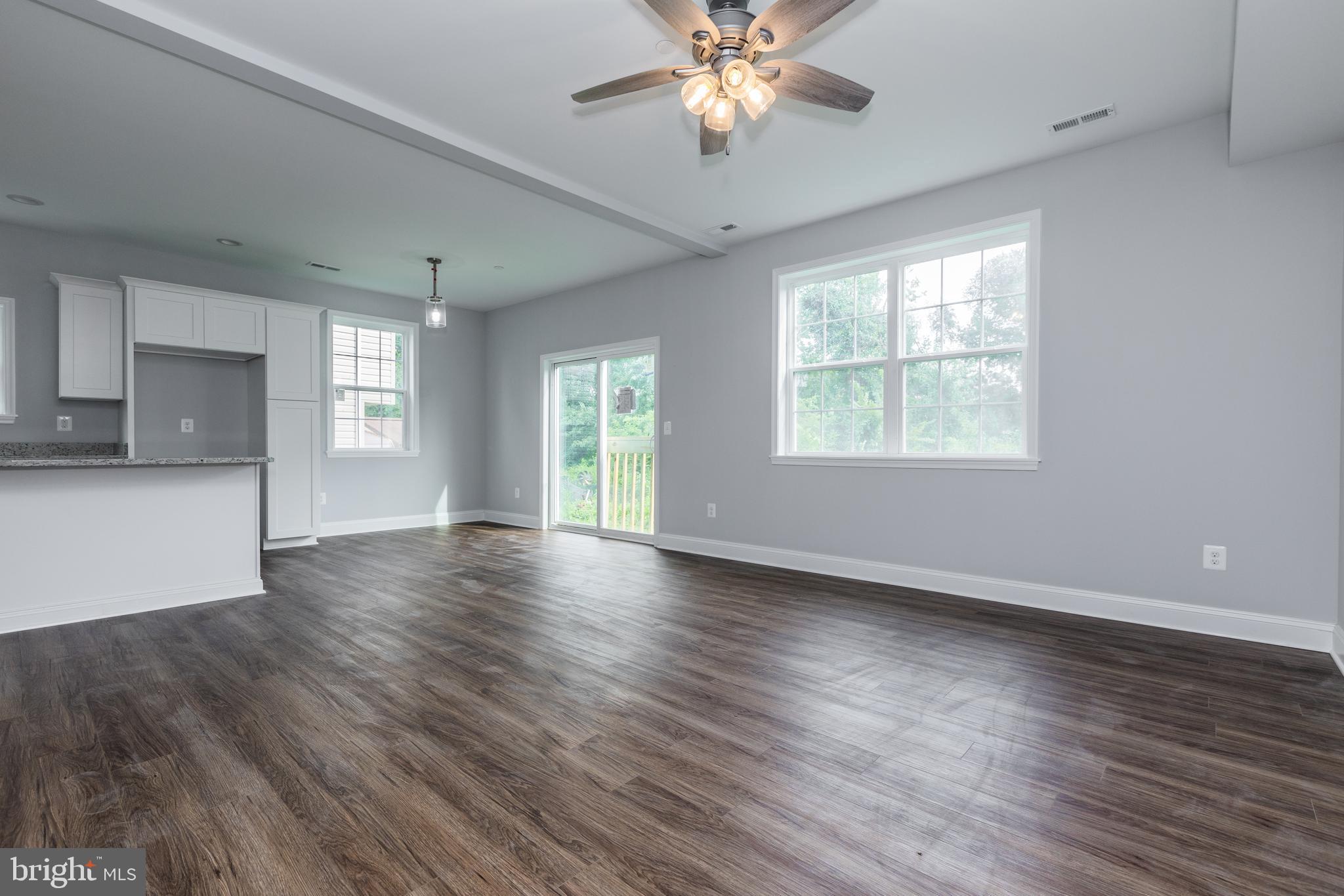 PINE WHIFF BEACH - Residential