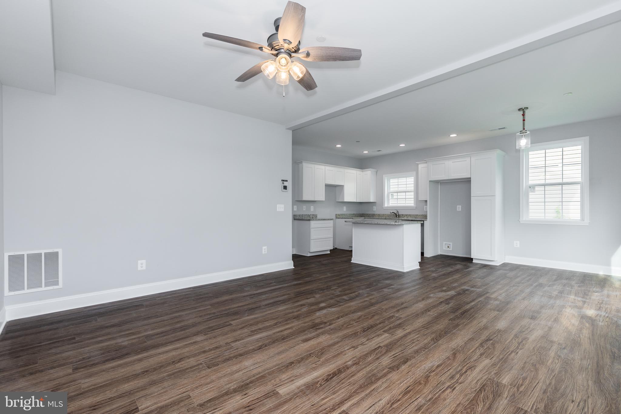 PINE WHIFF BEACH - Residential