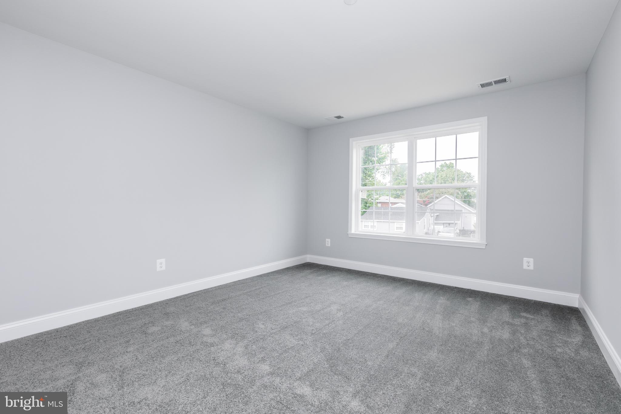 PINE WHIFF BEACH - Residential