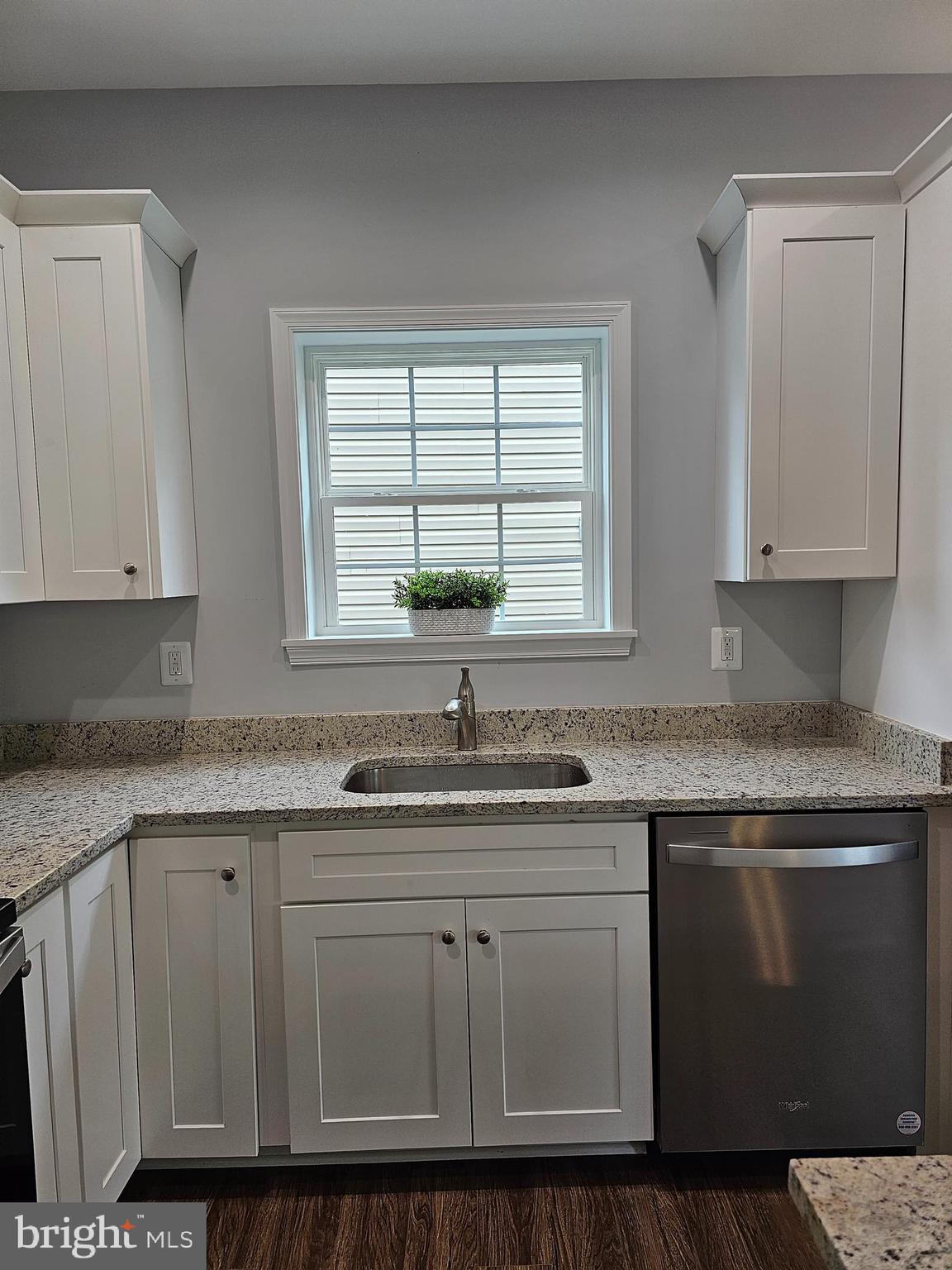 PINE WHIFF BEACH - Residential