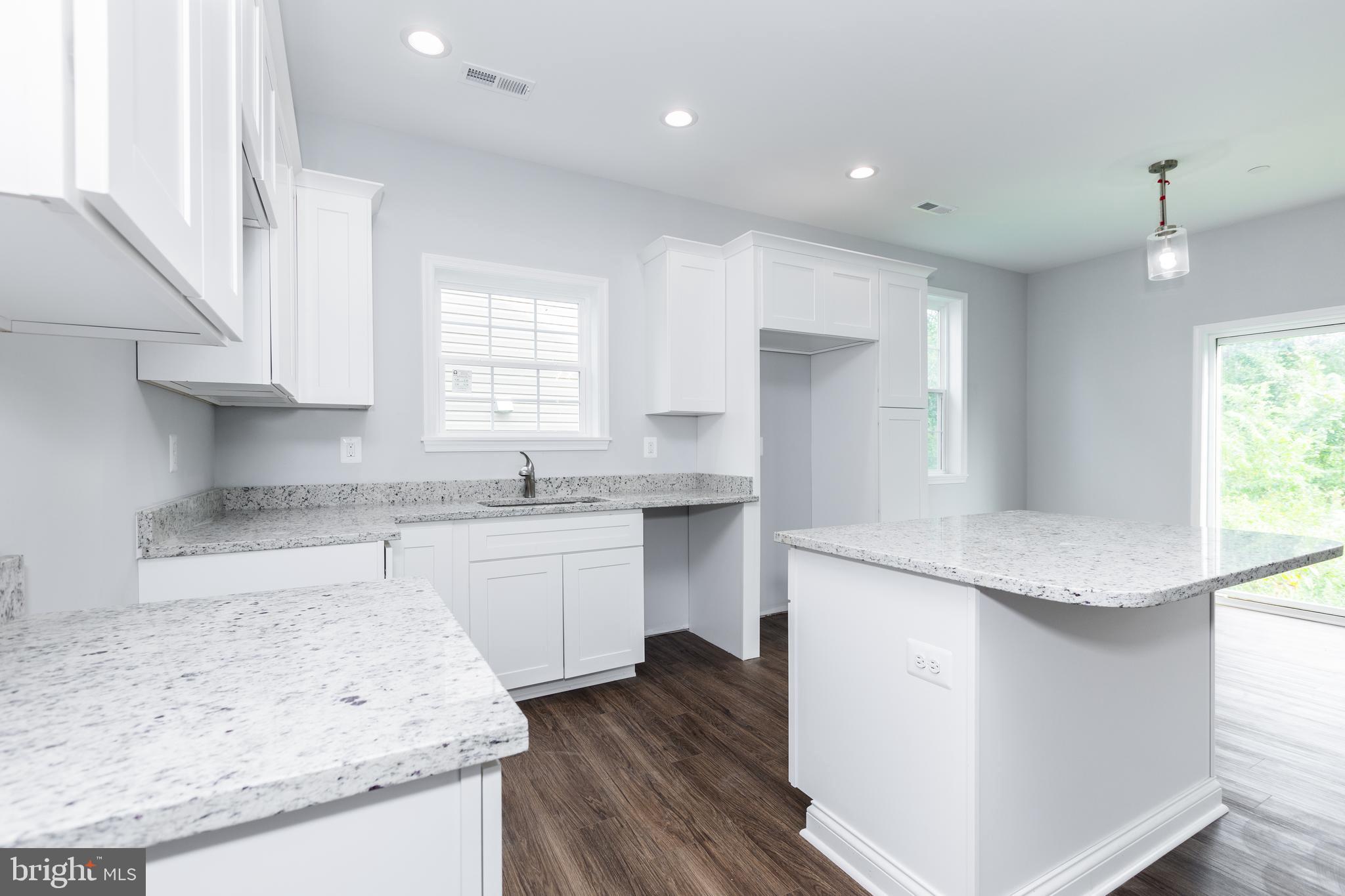 PINE WHIFF BEACH - Residential