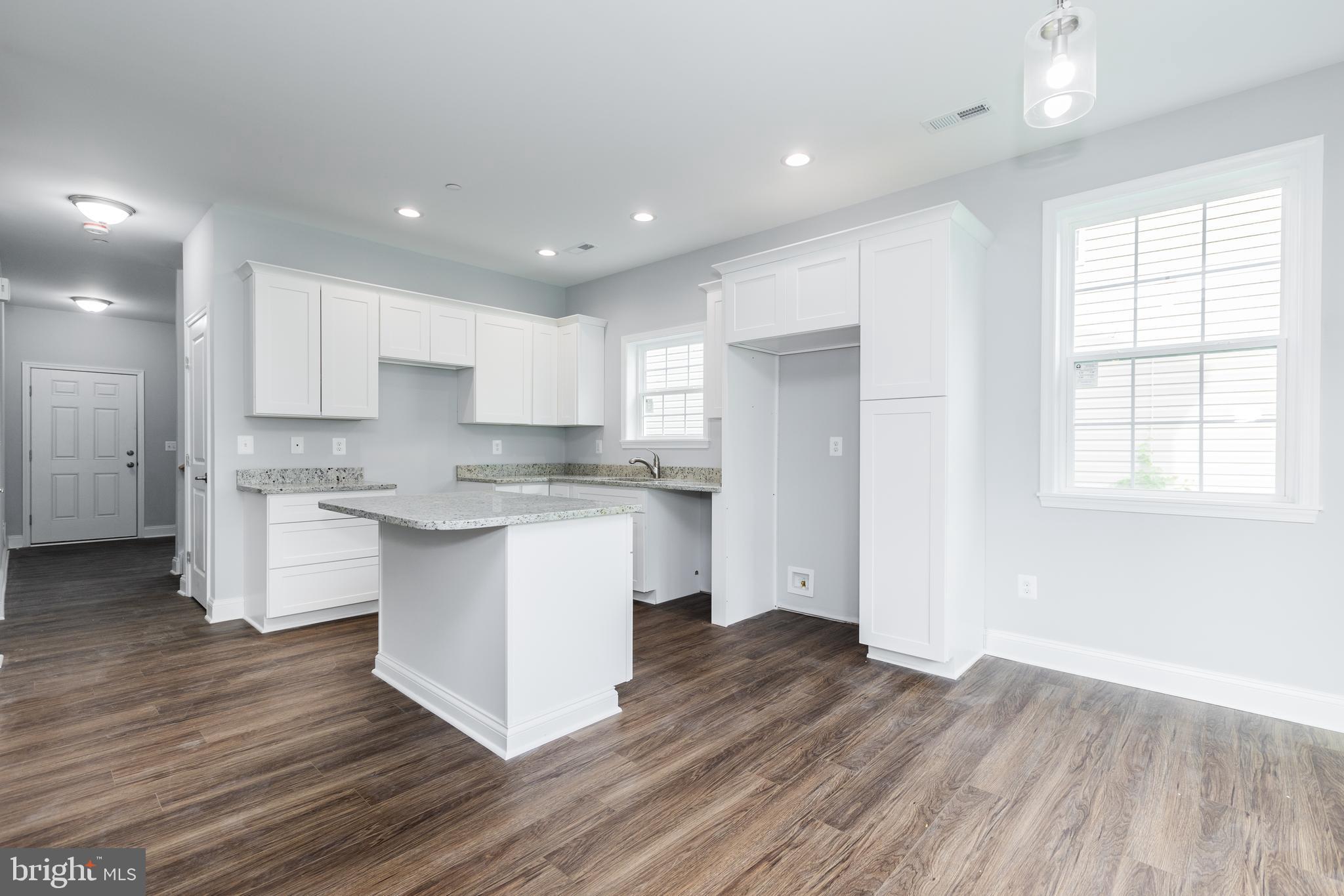 PINE WHIFF BEACH - Residential