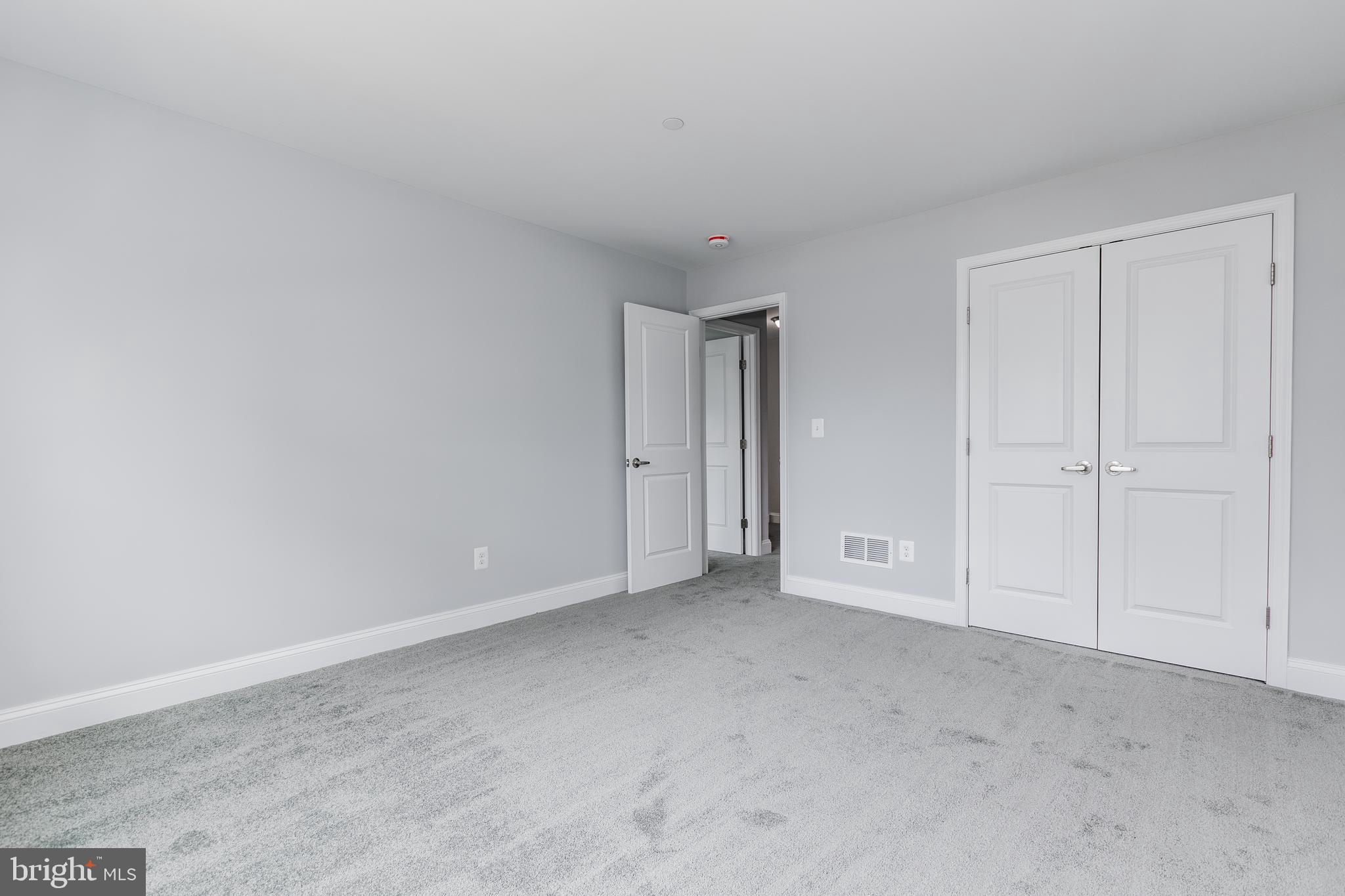 PINE WHIFF BEACH - Residential