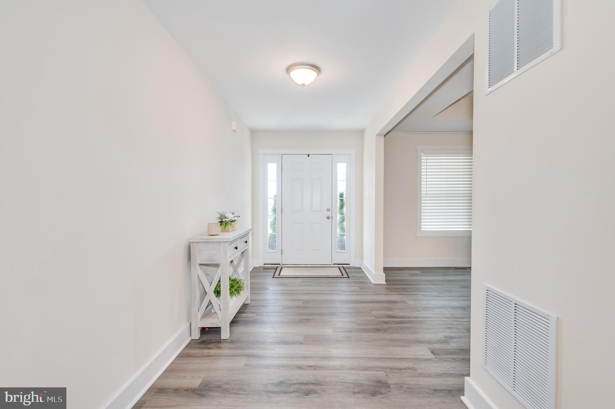 MILTON'S LANDING - Residential