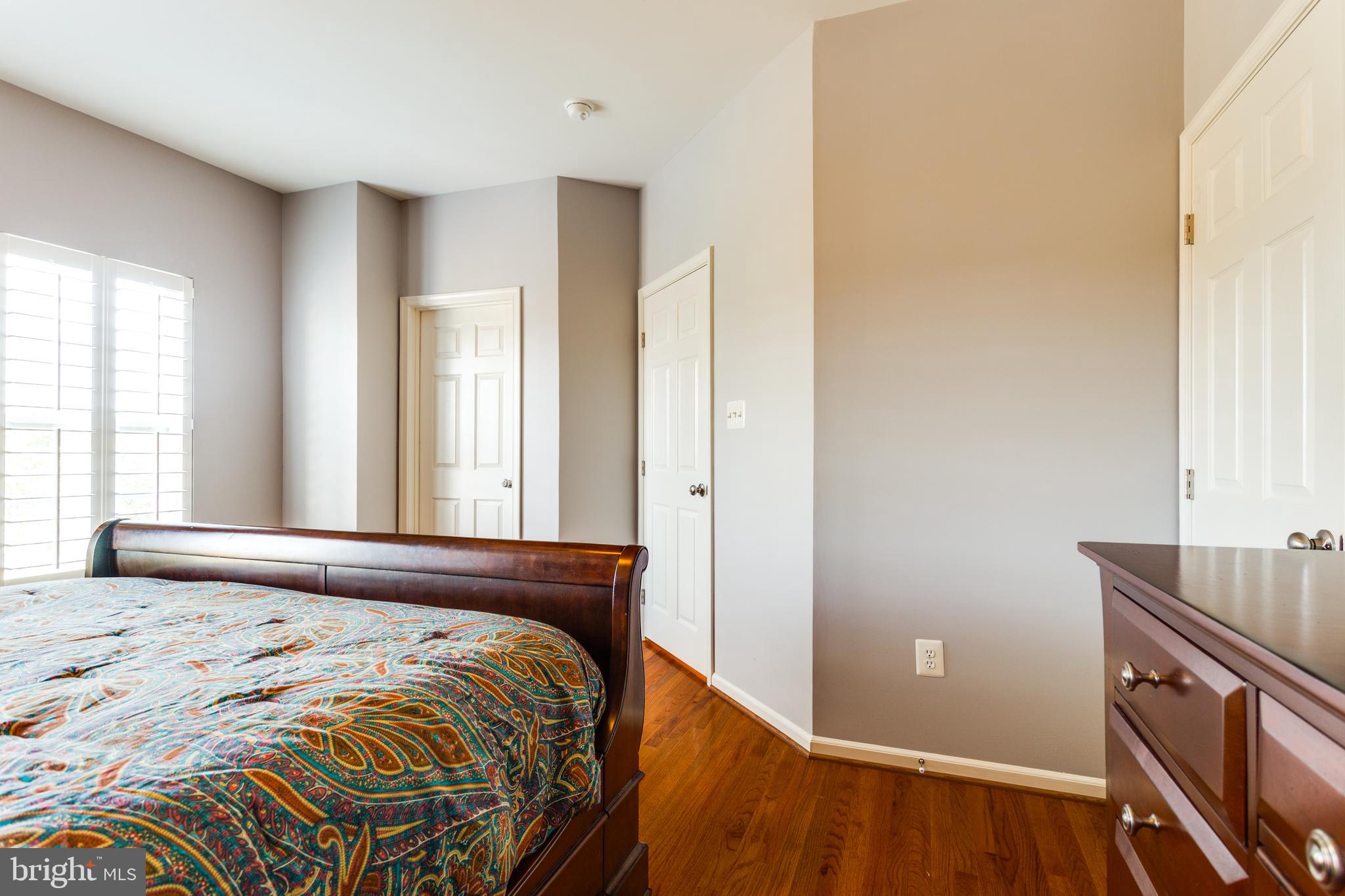 CHARLES CROSSING - Residential