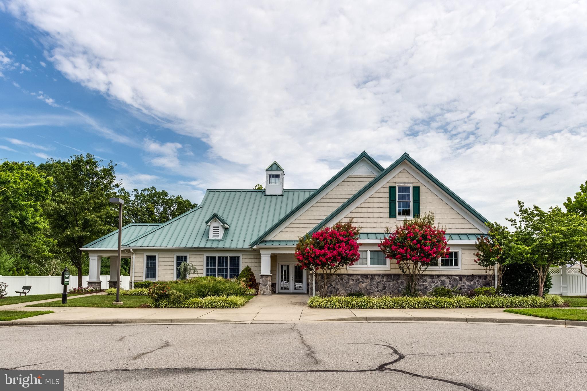 CHARLES CROSSING - Residential