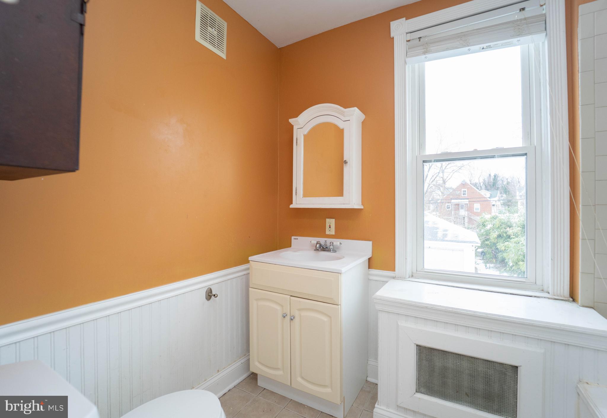 HAMILTON HEIGHTS - Residential Lease