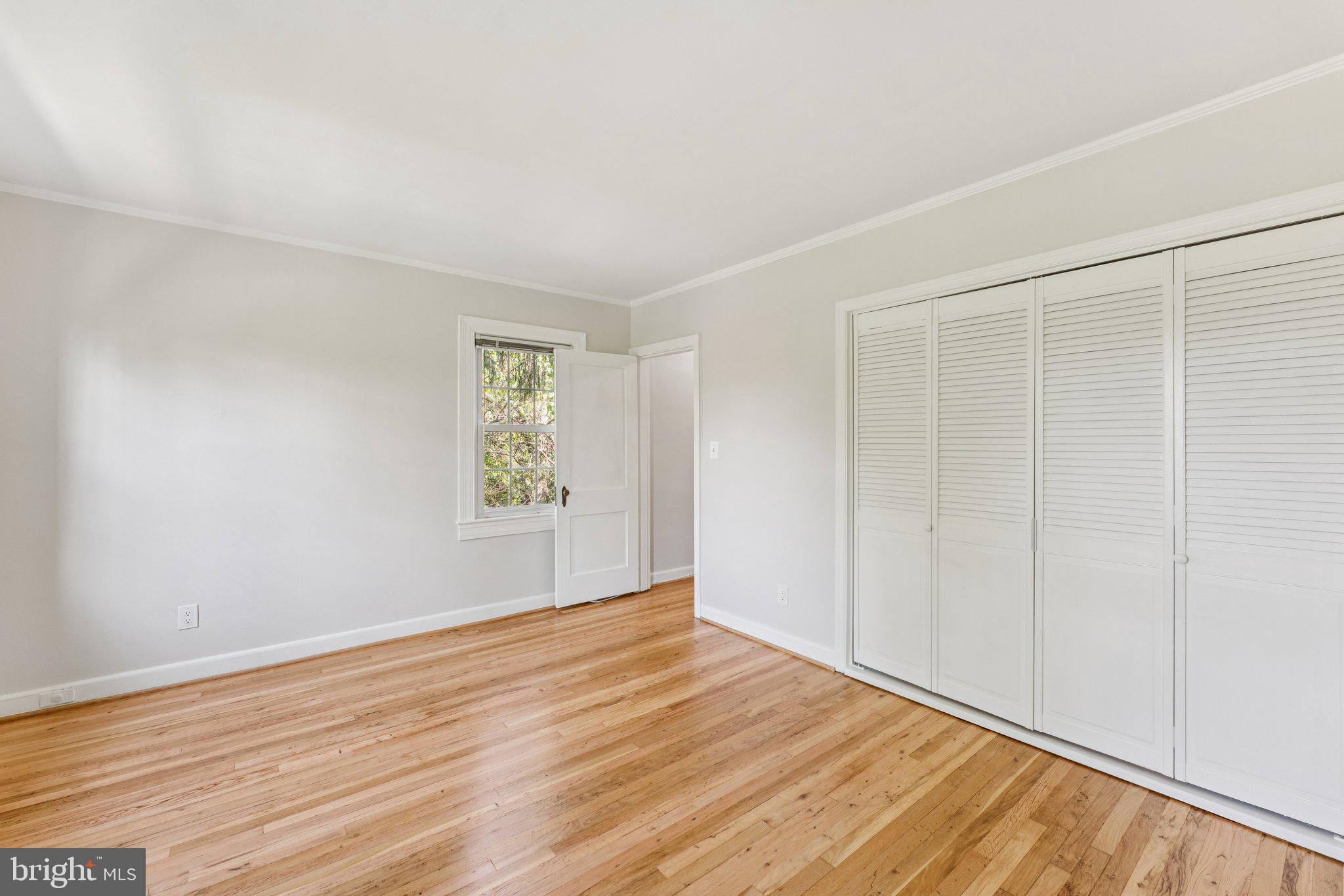 ARLINGTON VILLAGE - Residential