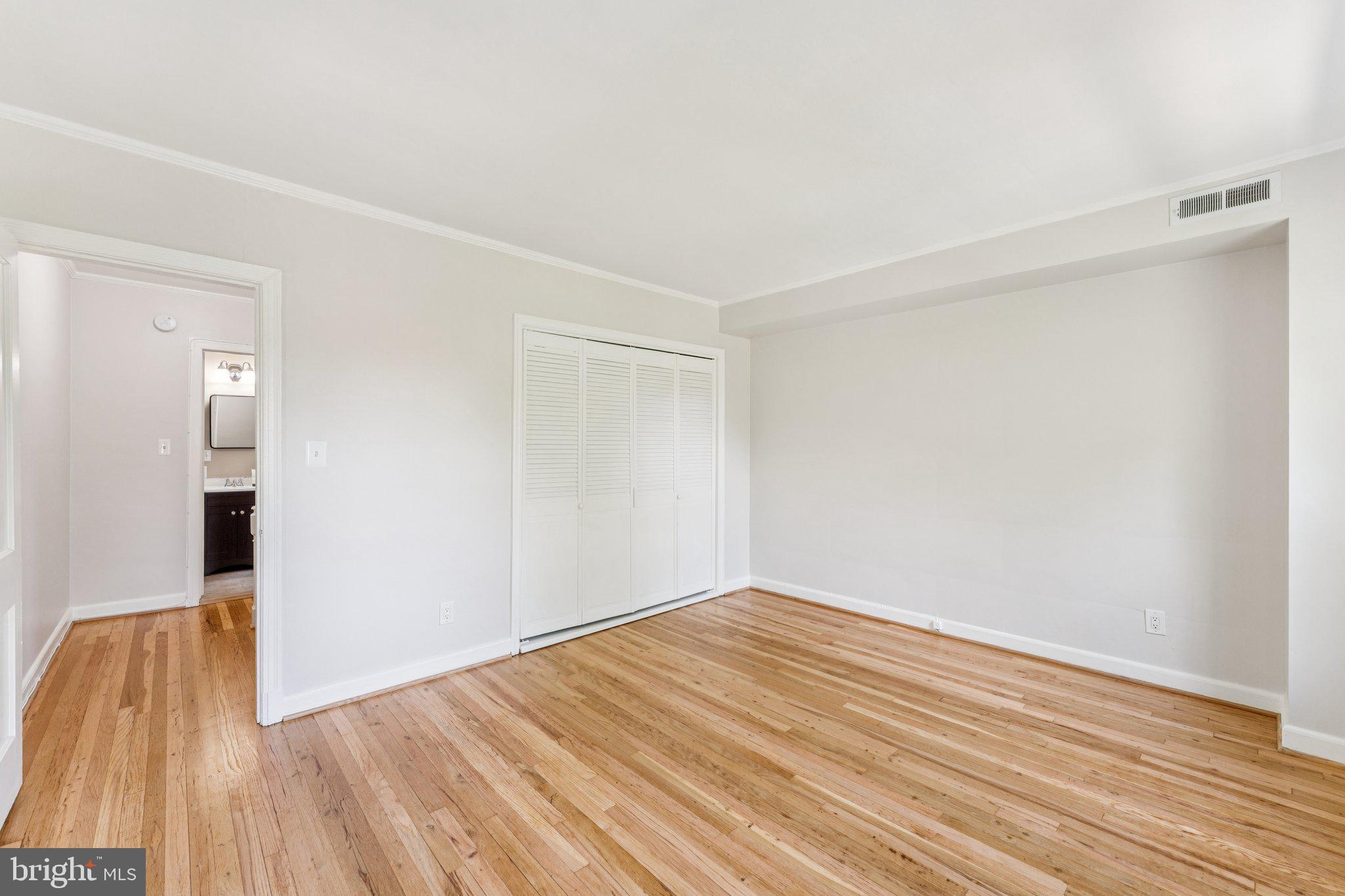 ARLINGTON VILLAGE - Residential