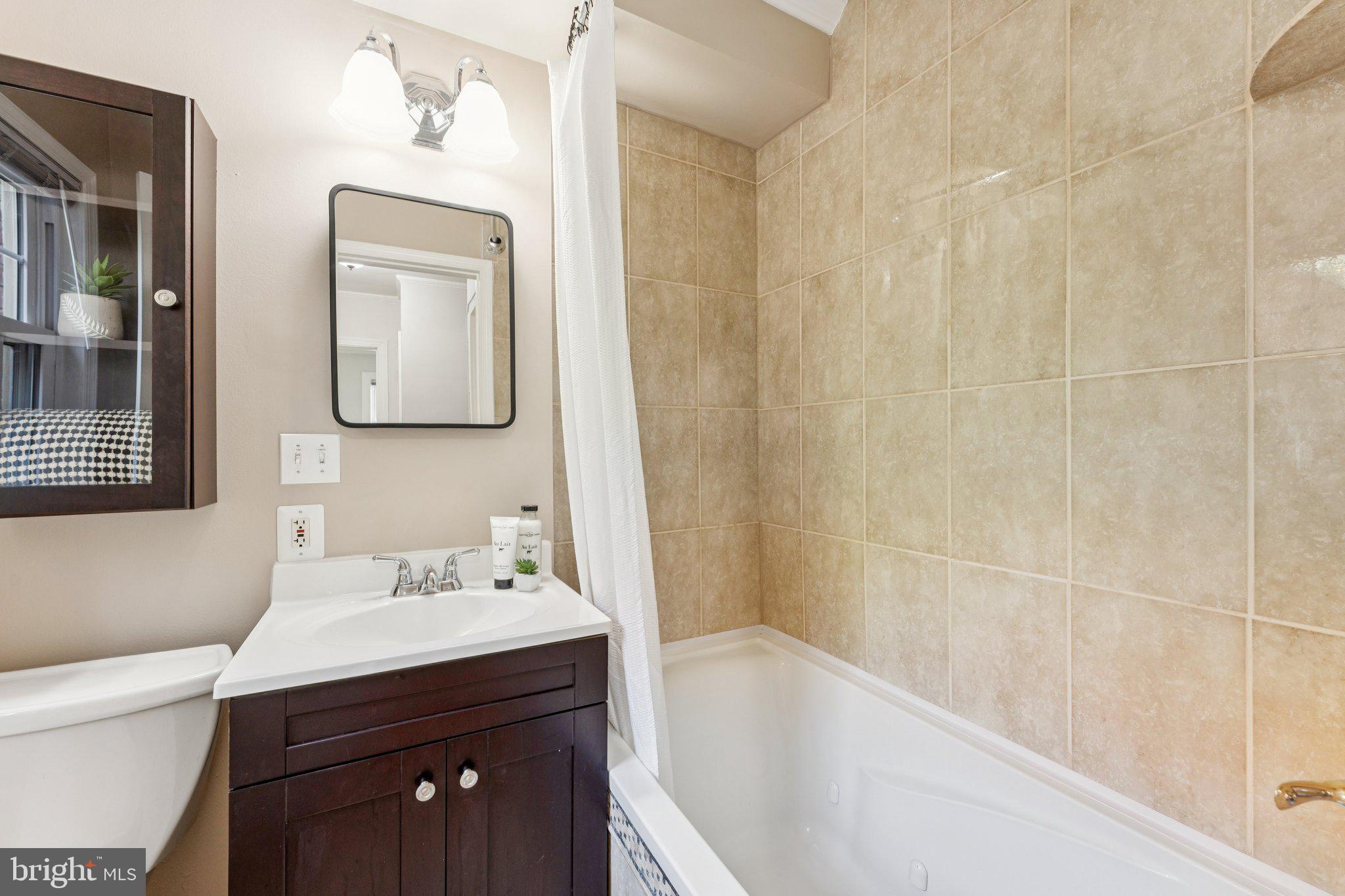 ARLINGTON VILLAGE - Residential