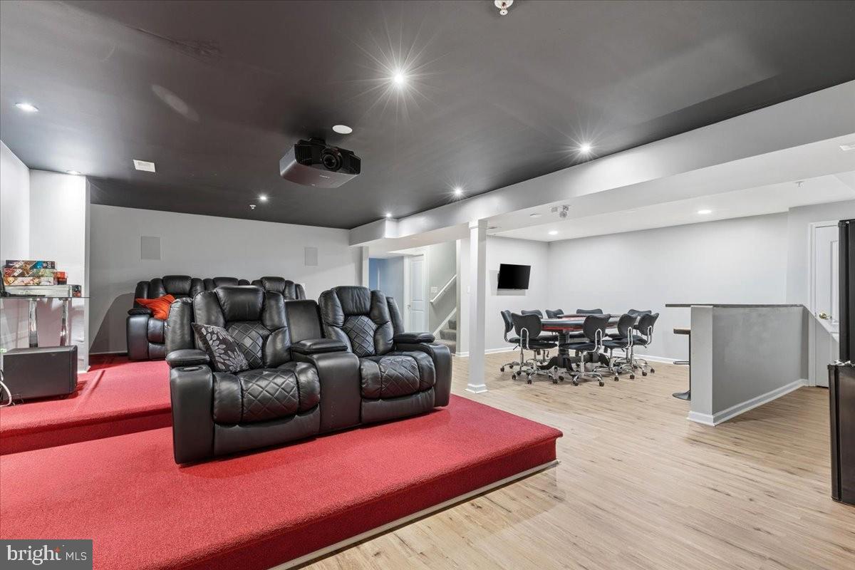 TANTALLON HILLS - Residential