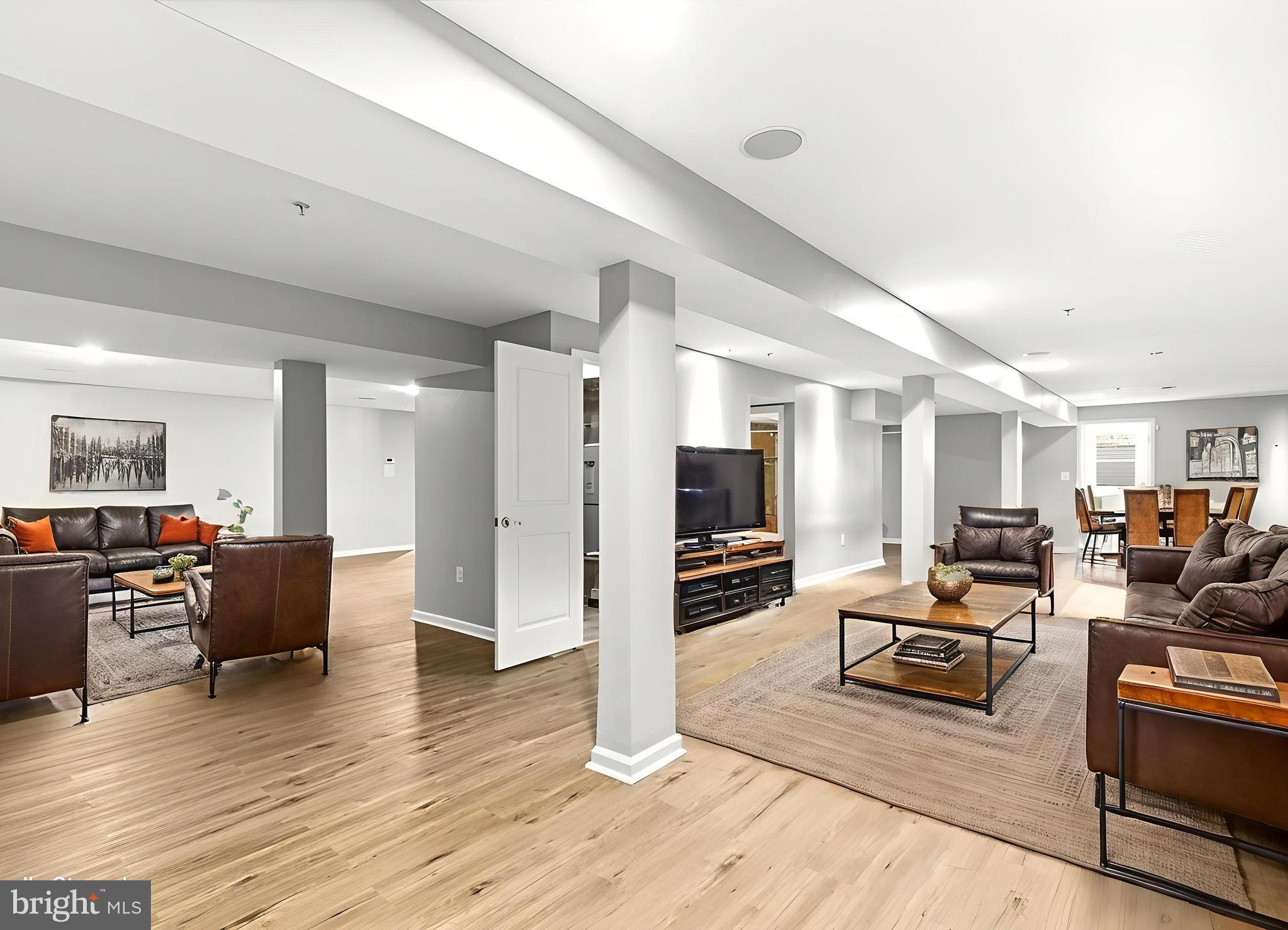 TANTALLON HILLS - Residential