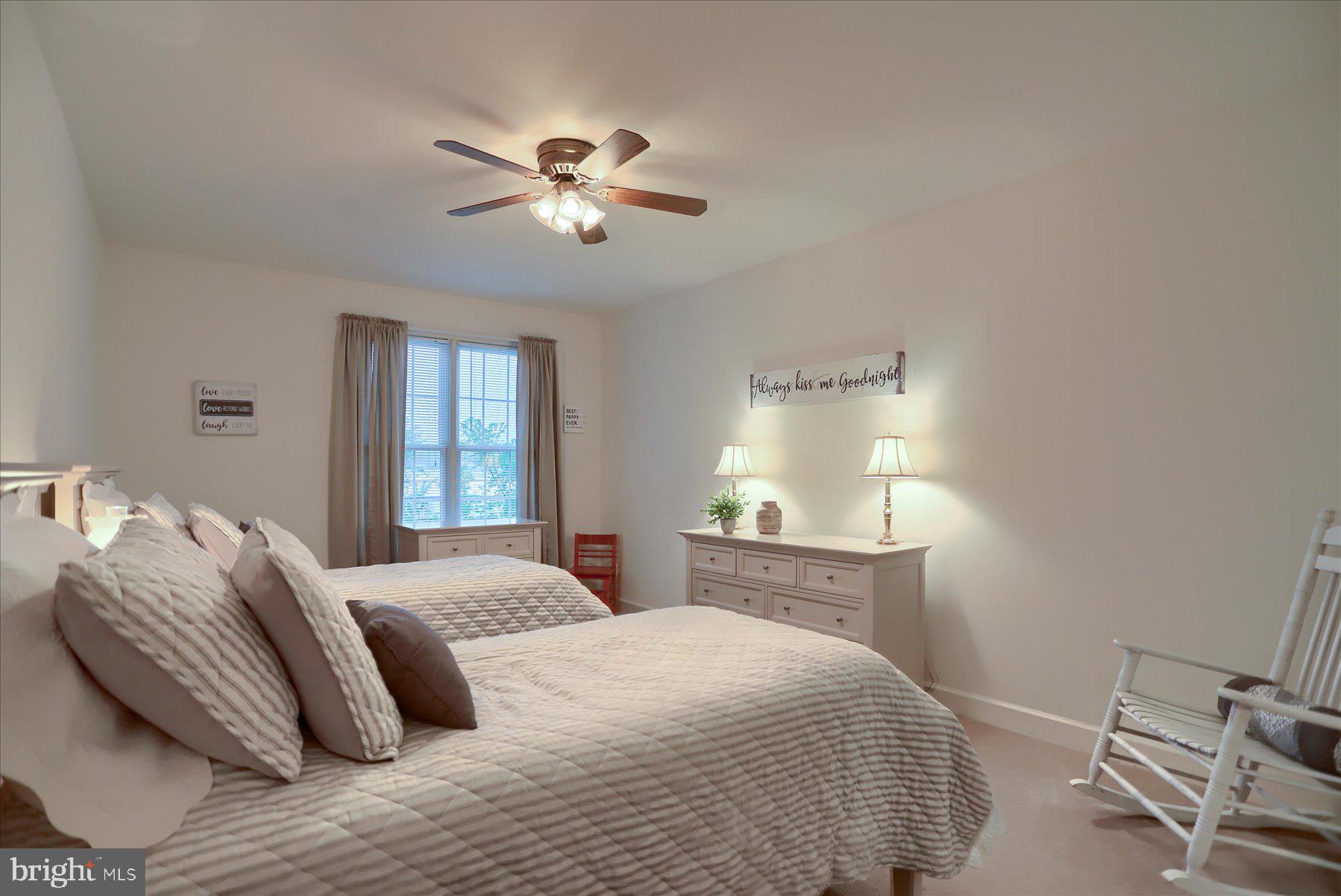 GLENBROOK - Residential