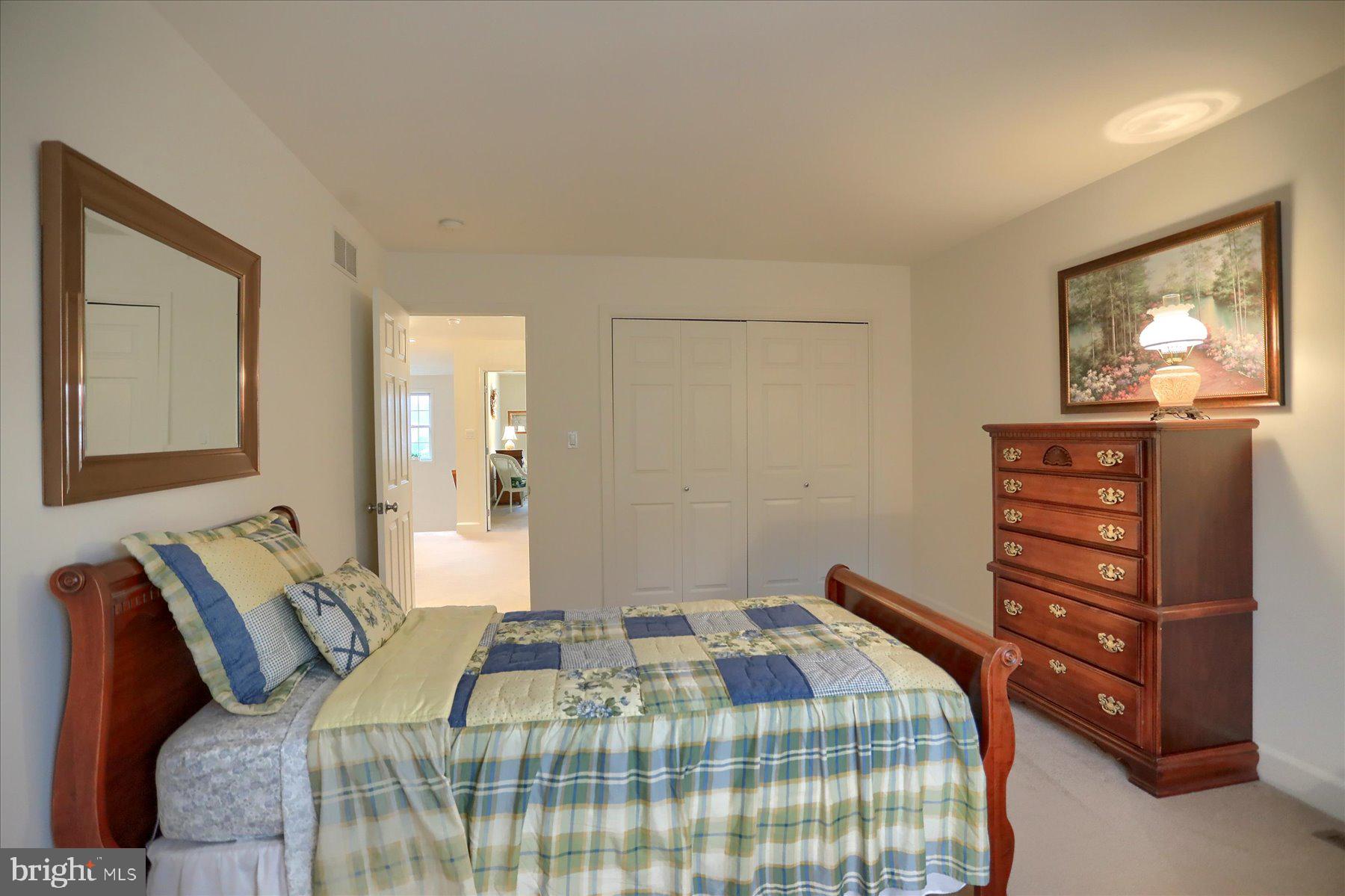GLENBROOK - Residential