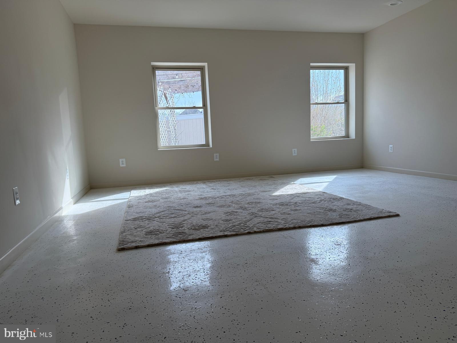 POPLAR RUN - Residential