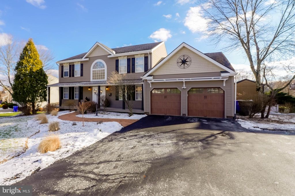 Photo of 1233 Woodhill Drive, GIBSONIA, PA 15044 (MLS # PAAY2000356)