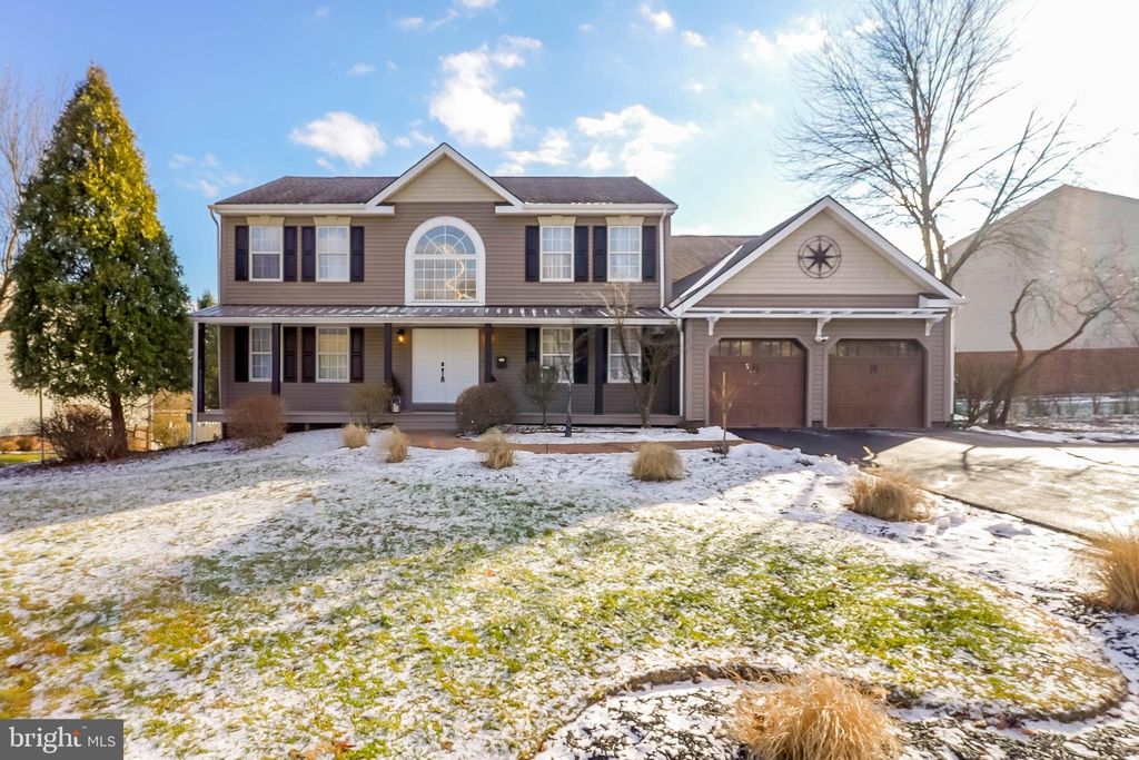 Photo of 1233 Woodhill Drive, GIBSONIA, PA 15044 (MLS # PAAY2000356)