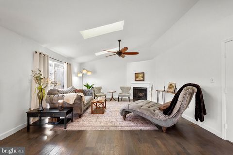 Tiny photo for 1233 Woodhill Drive, GIBSONIA, PA 15044 (MLS # PAAY2000356)