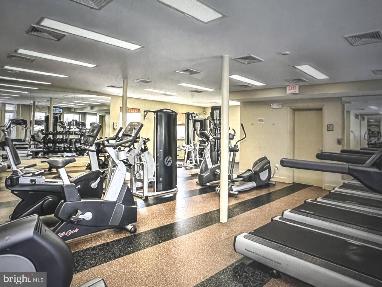 WEST VILLAGE OF SHIRLINGTON - Residential Lease