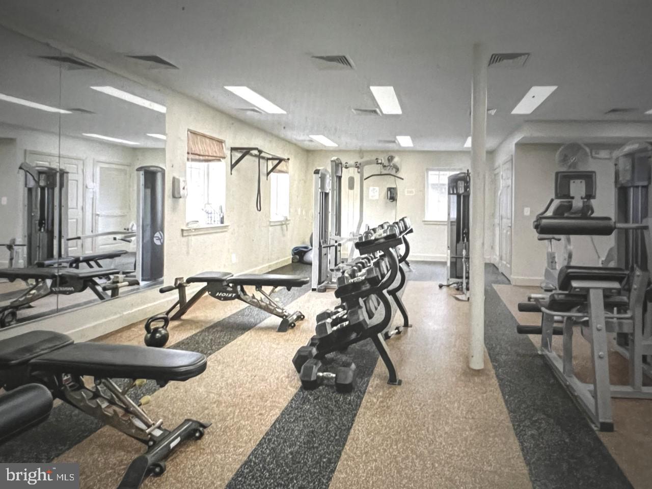 WEST VILLAGE OF SHIRLINGTON - Residential Lease