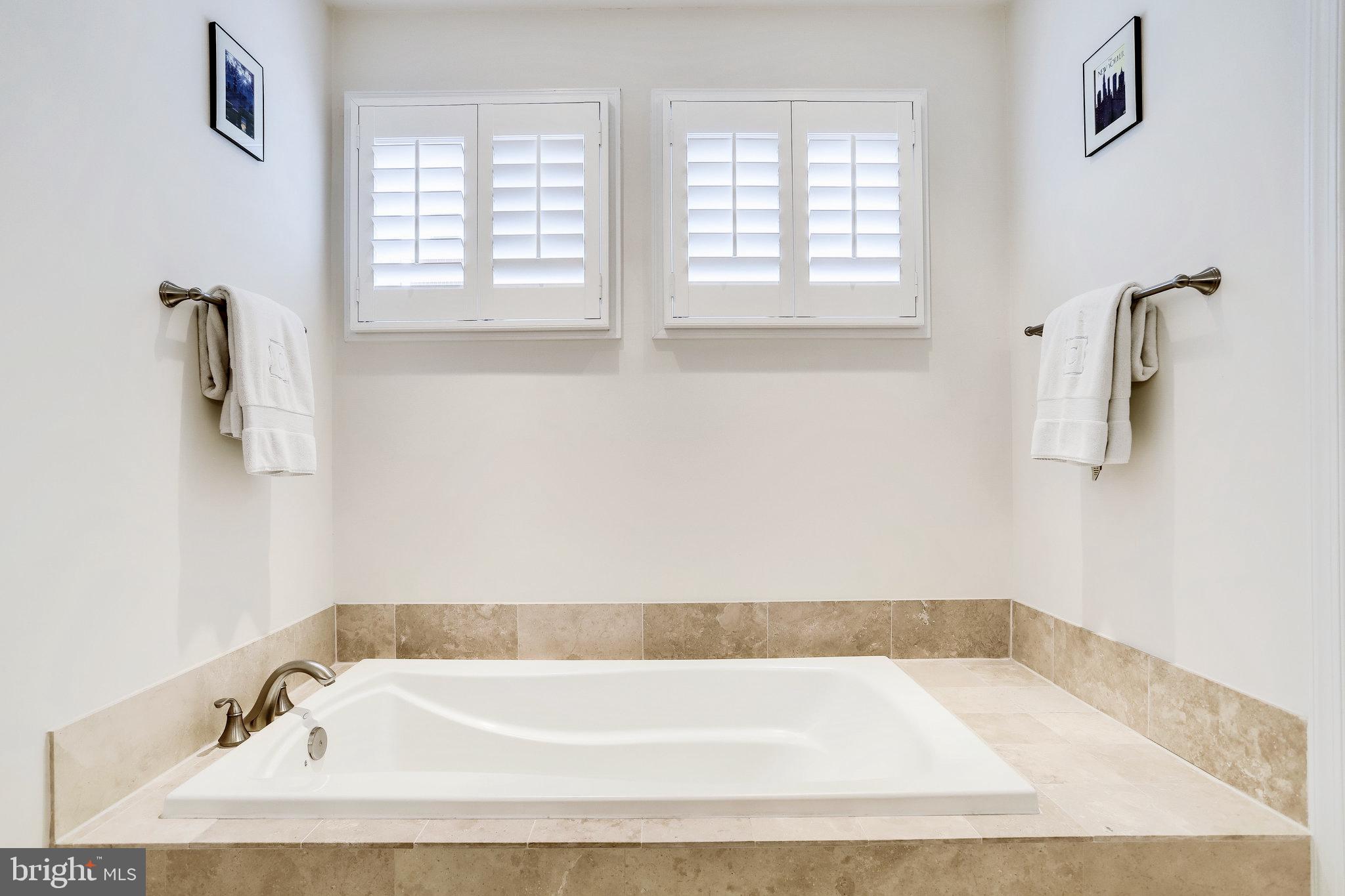 RHODES HILL SQUARE - Residential