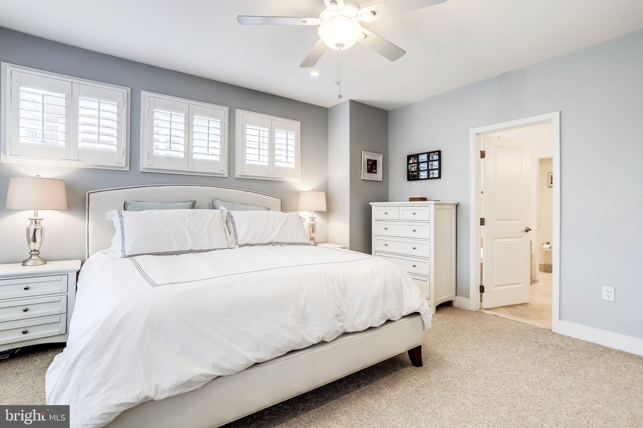 RHODES HILL SQUARE - Residential