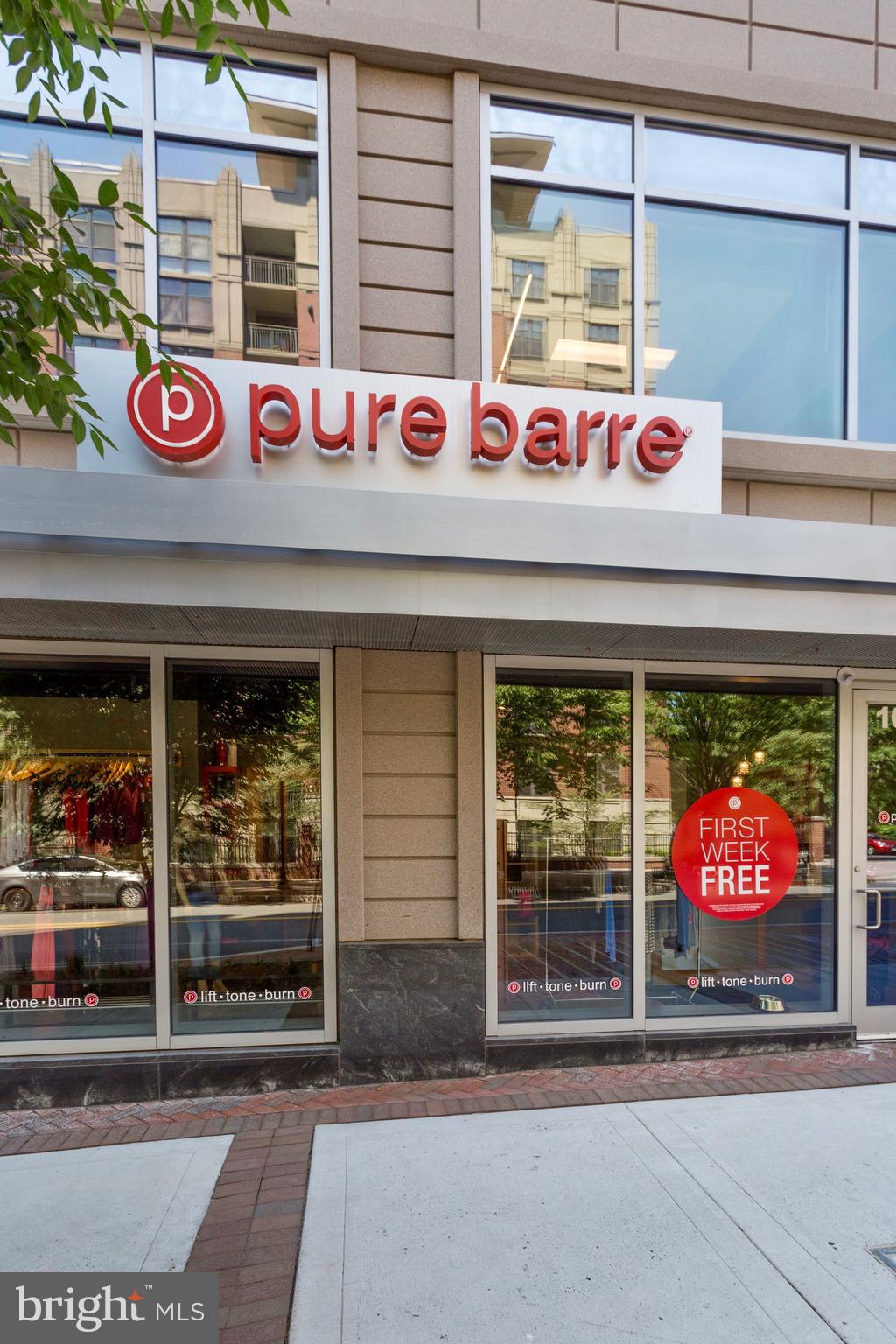 RHODES HILL SQUARE - Residential