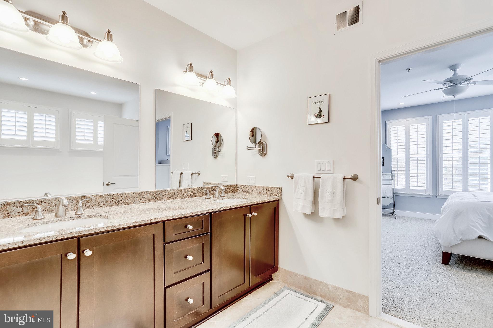 RHODES HILL SQUARE - Residential