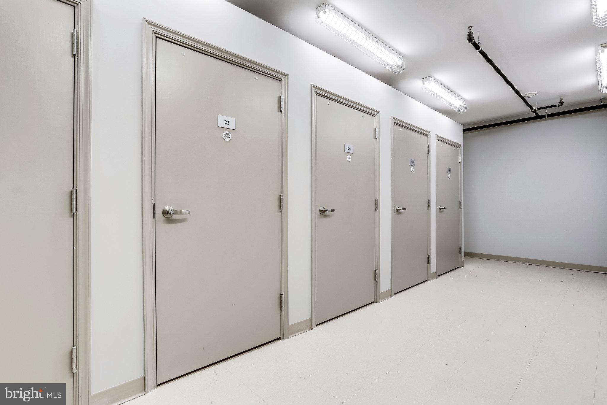 RHODES HILL SQUARE - Residential