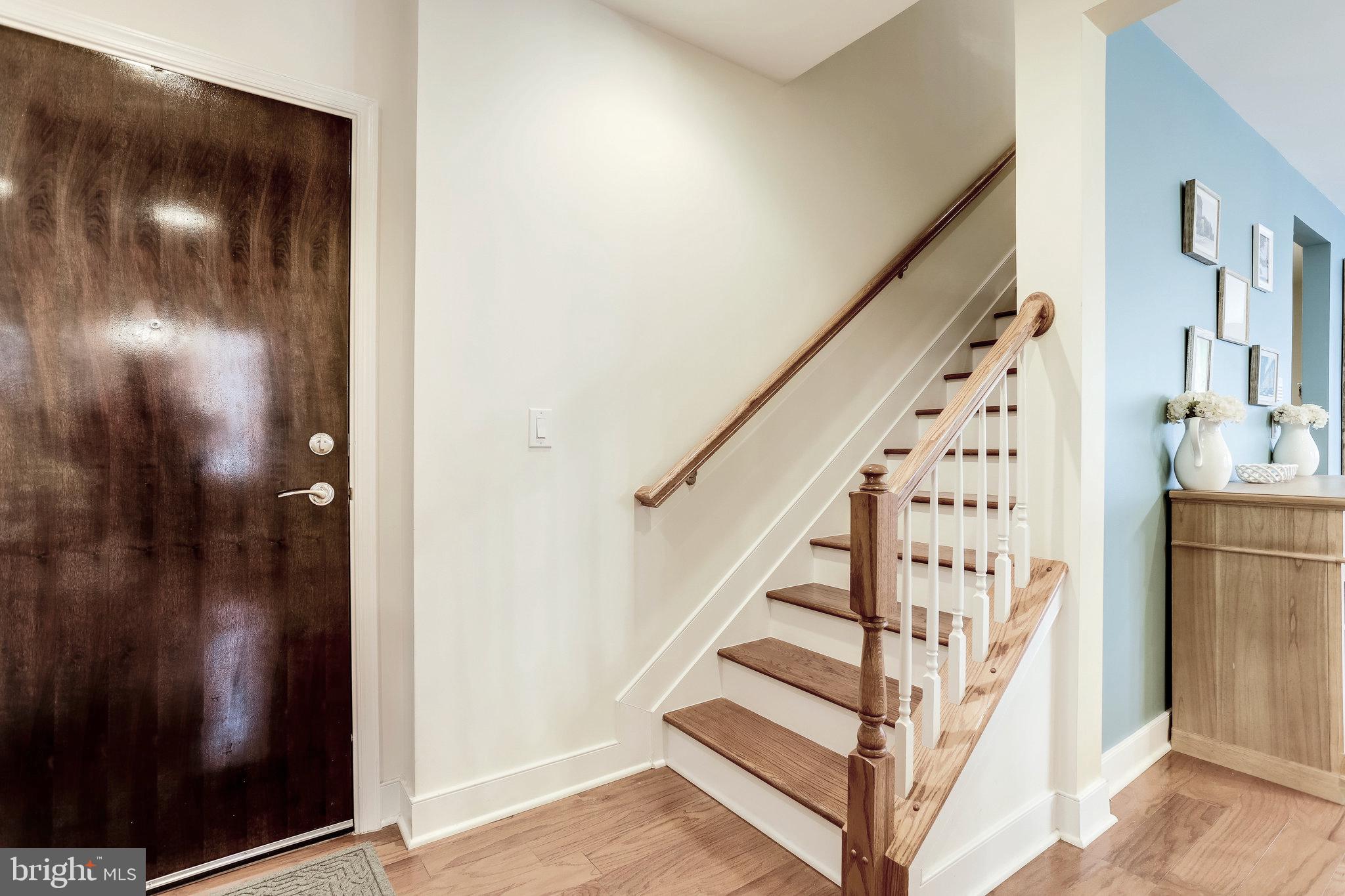 RHODES HILL SQUARE - Residential