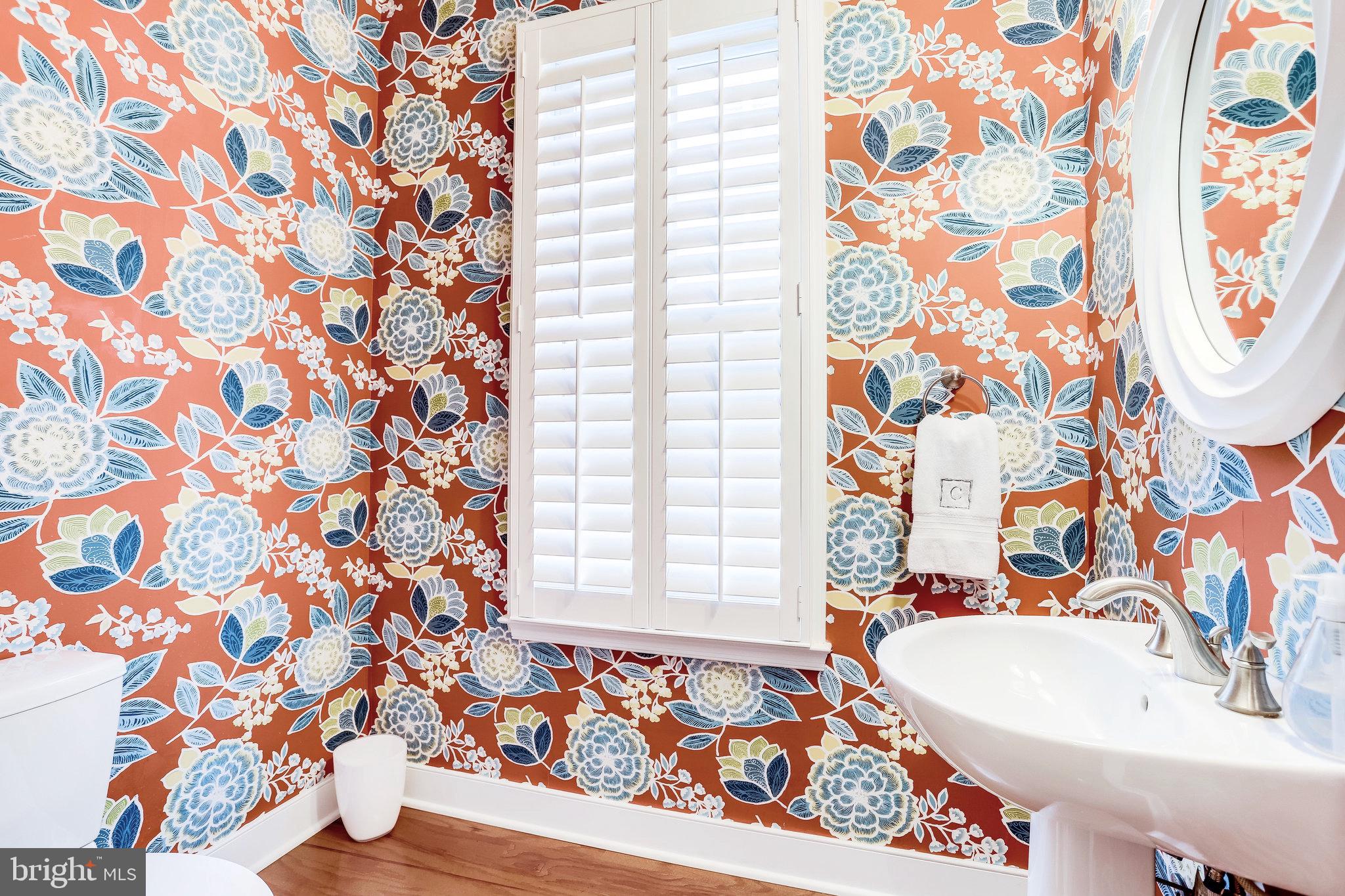 RHODES HILL SQUARE - Residential