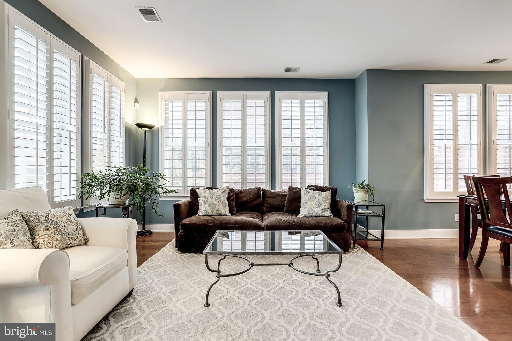 RHODES HILL SQUARE - Residential