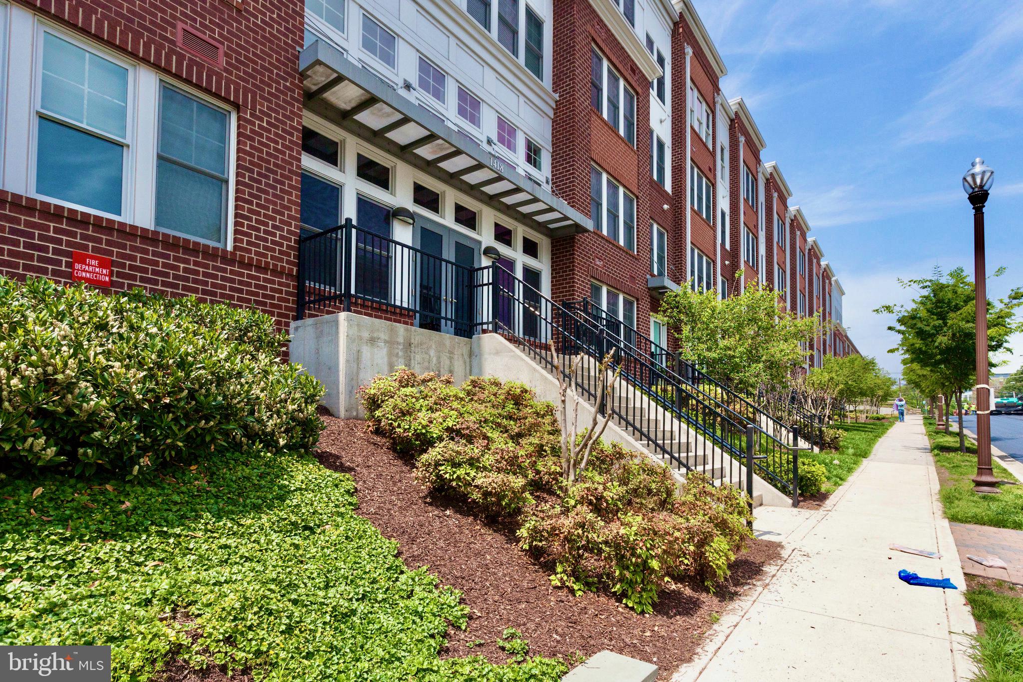 RHODES HILL SQUARE - Residential